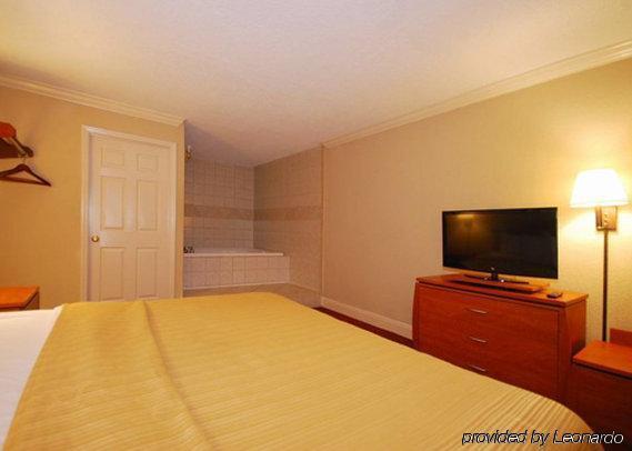 Greenville Inn & Suites Zimmer foto